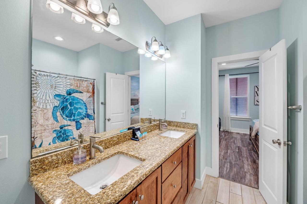 True Blue-Coastal Cottage-3 Min Walk To Beach! Pool! Gulf Shores Bagian luar foto