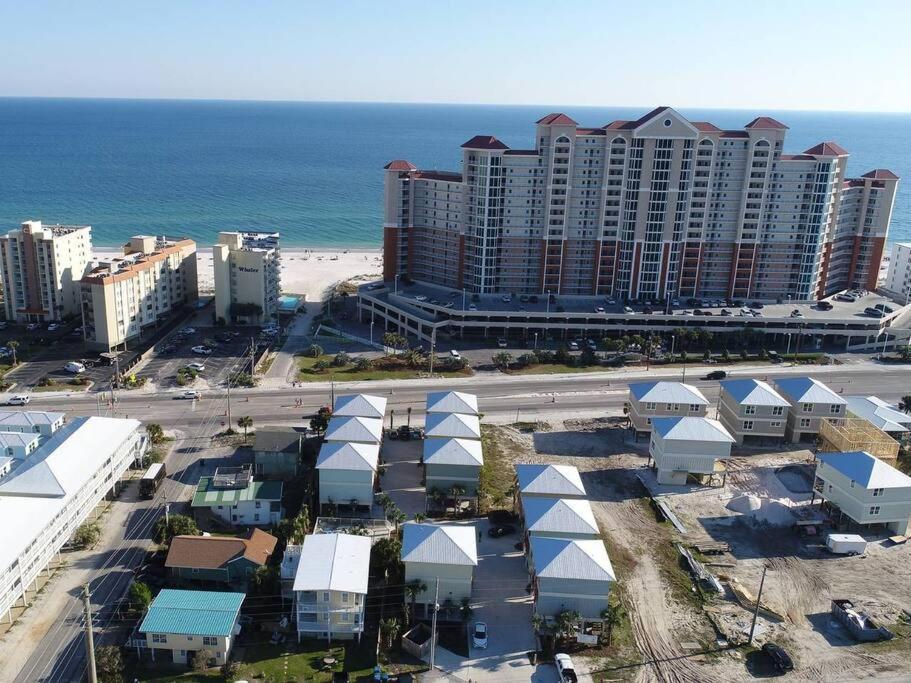 True Blue-Coastal Cottage-3 Min Walk To Beach! Pool! Gulf Shores Bagian luar foto
